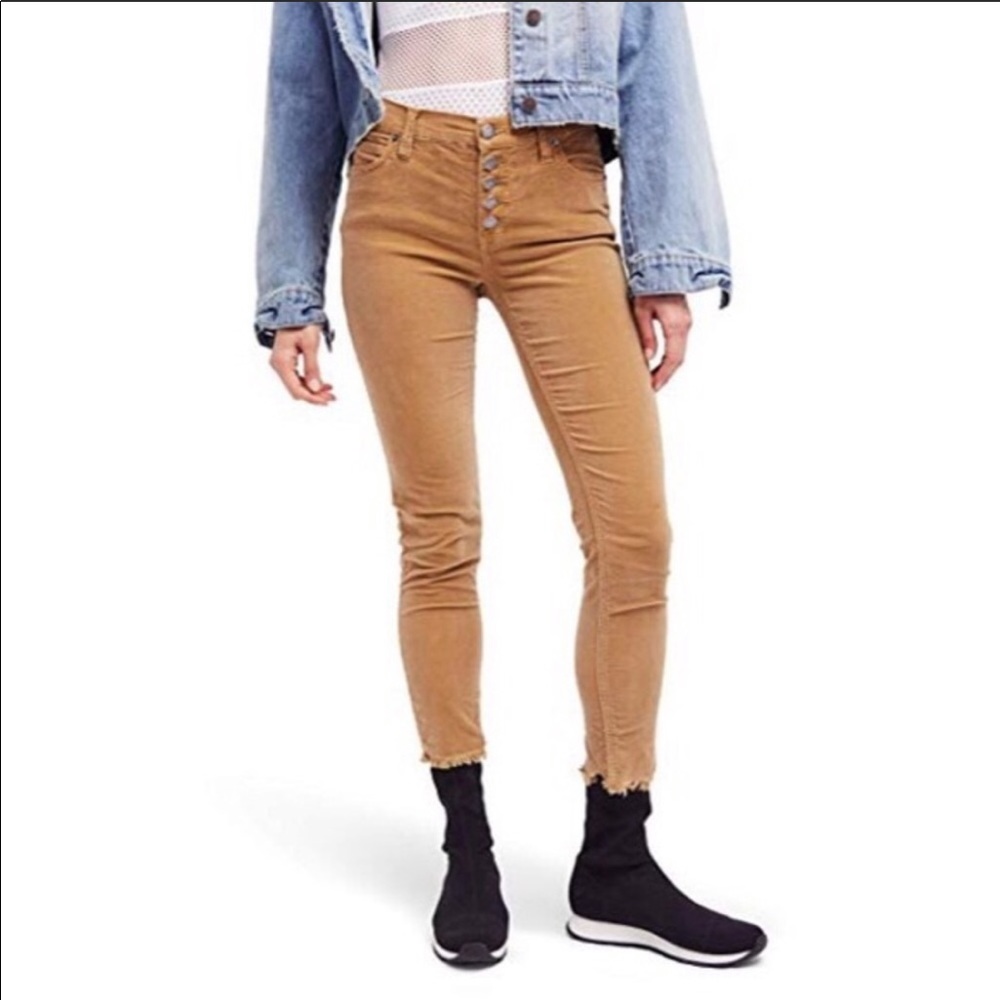 Free People Reagan 5 button corduroy pants size 28